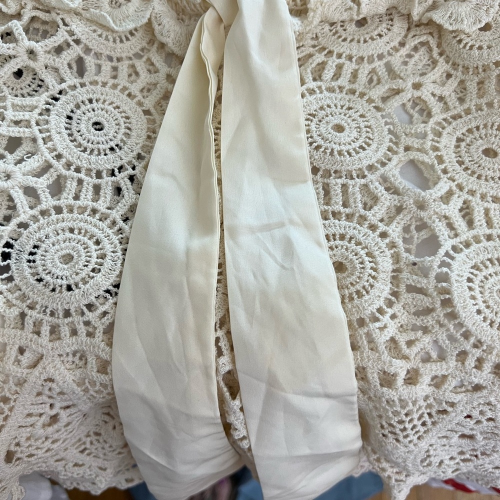 NWOT Cynthia Rowley Cream Lace Swim Coverup Shorts W/Scalloped Hem - Picture 8 of 10